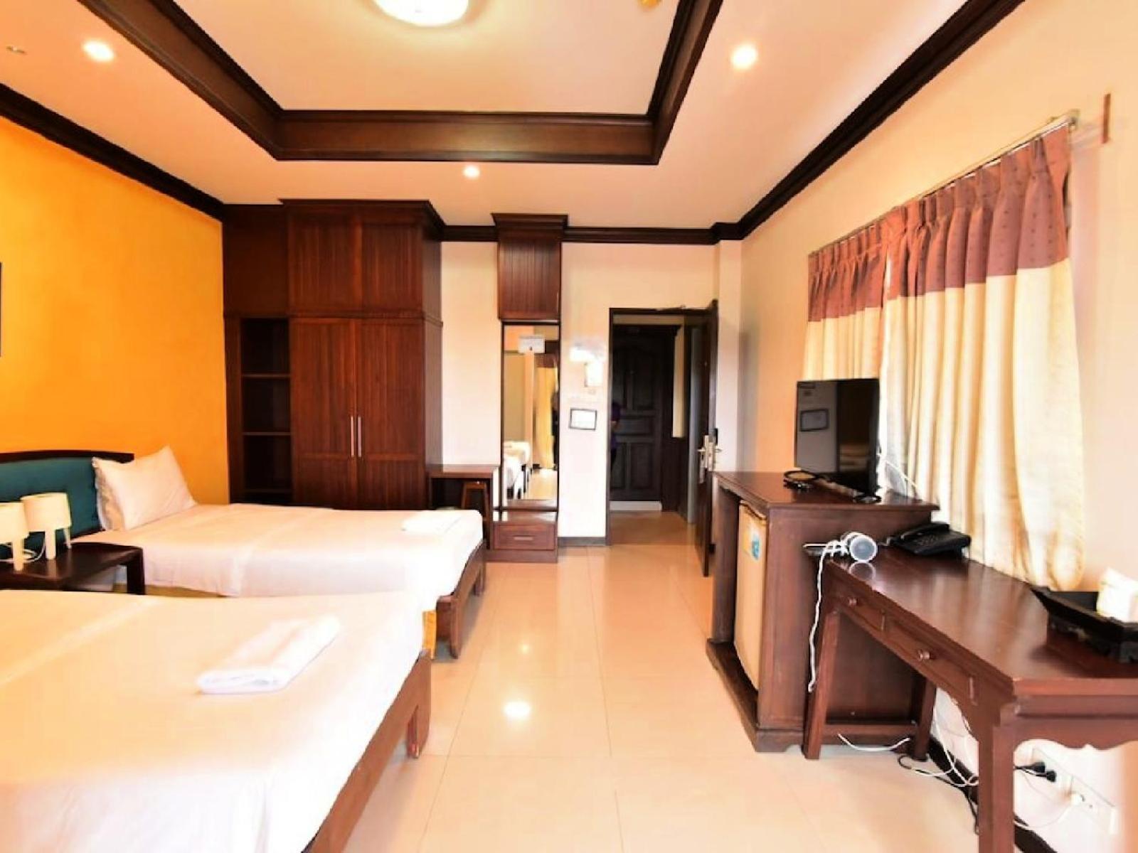 Narawan Hotel, HHQ Extérieur photo