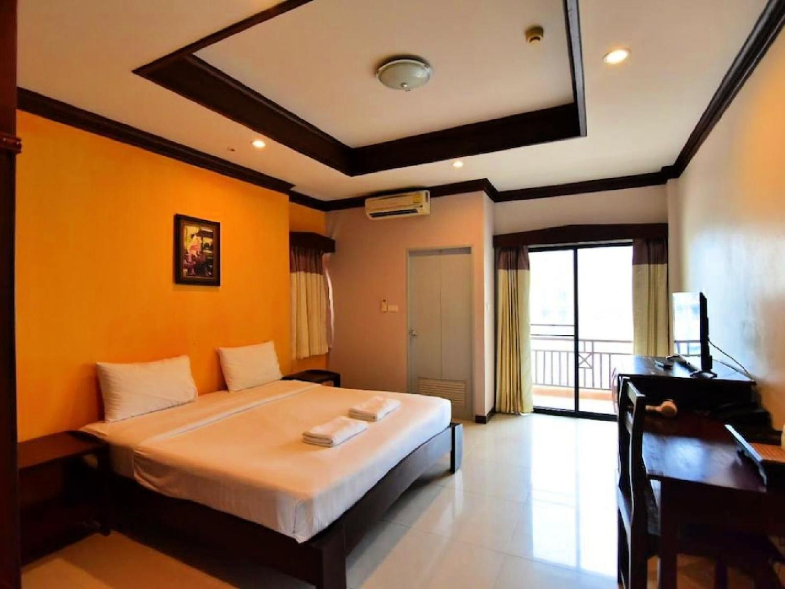 Narawan Hotel, HHQ Extérieur photo