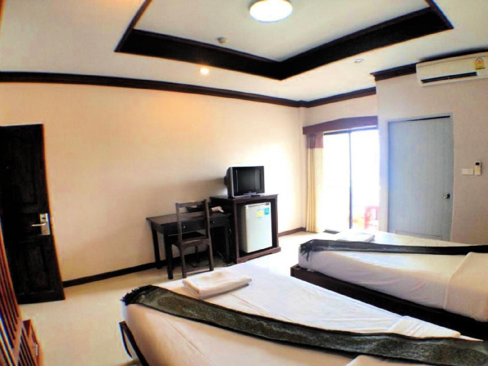 Narawan Hotel, HHQ Extérieur photo