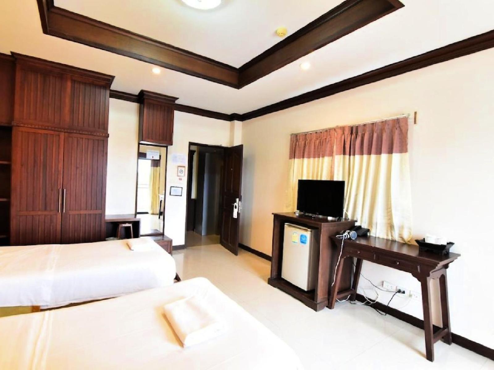 Narawan Hotel, HHQ Extérieur photo